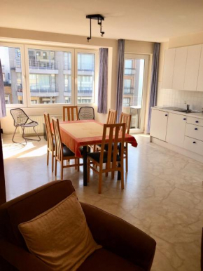 Koksijde-bad de block zeelaan C6